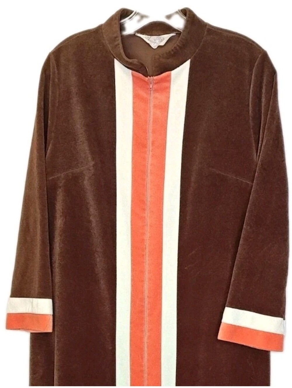 Vintage Vanity Fair Woman 14 Retro 70s Brown Robe House Coat Lounge Sleep USA